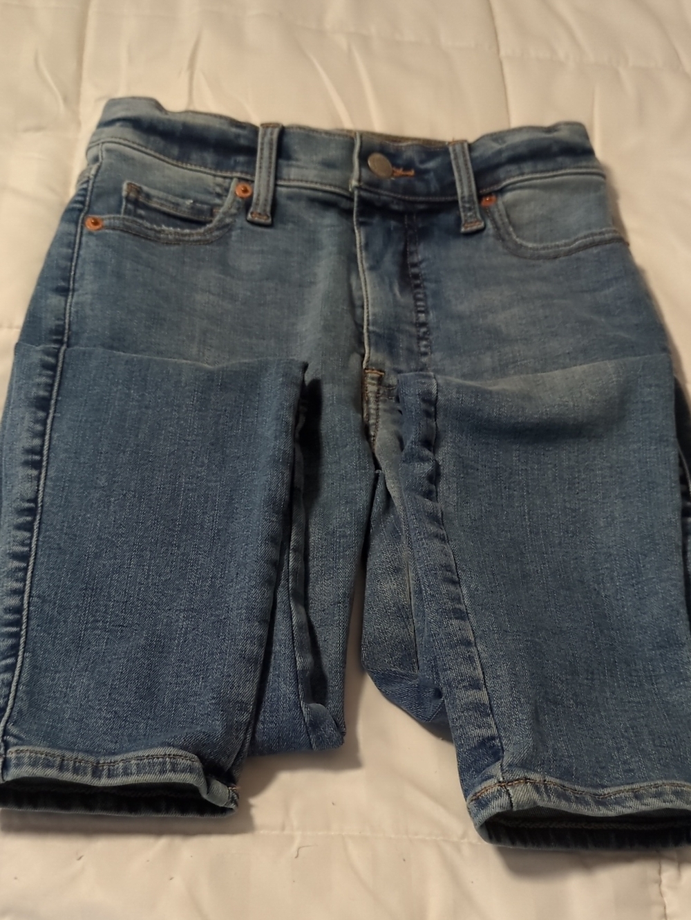 Lucky Brand Cropped Blue Denim Jeans